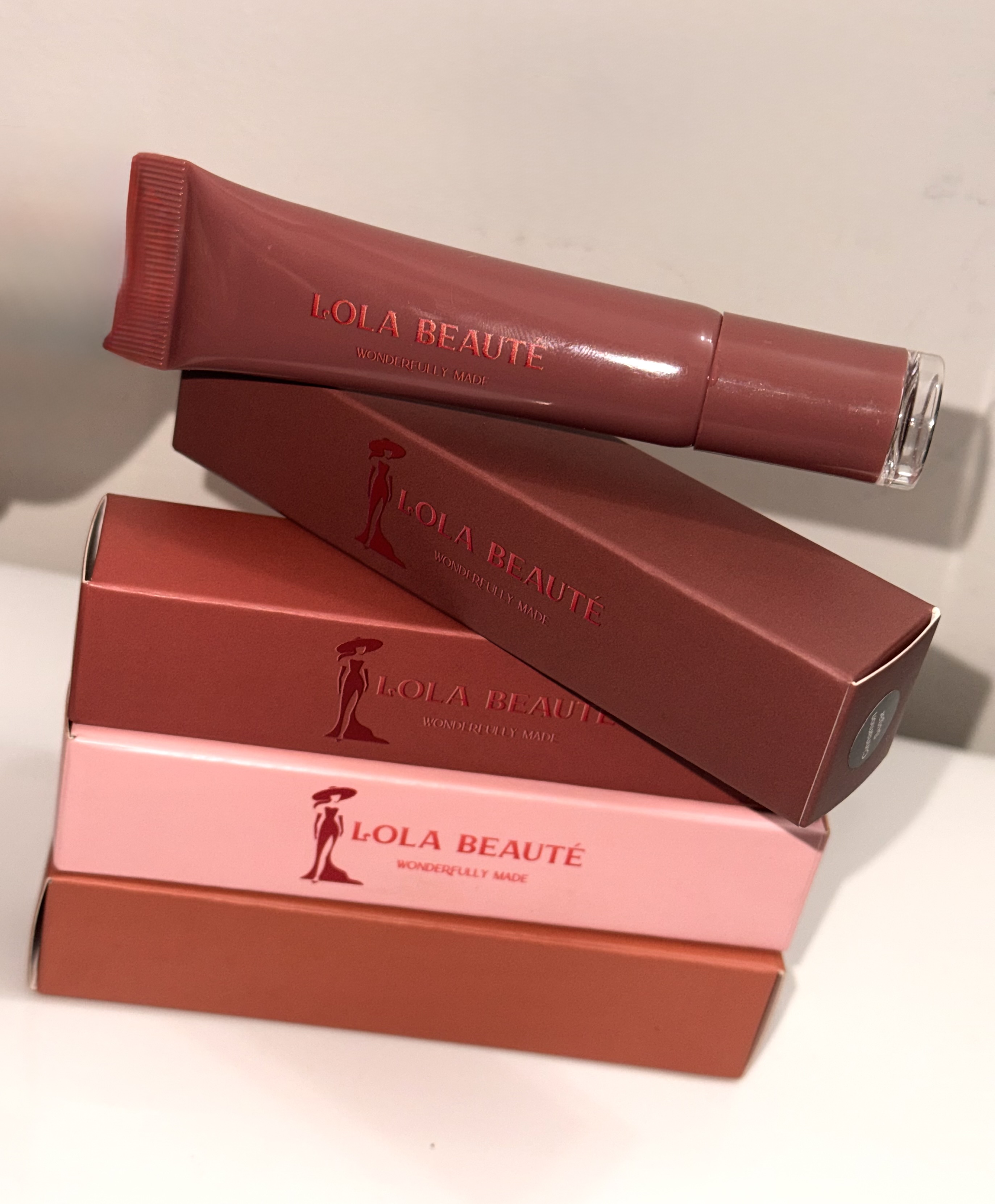 Lip serum: Strawberry sprinkles